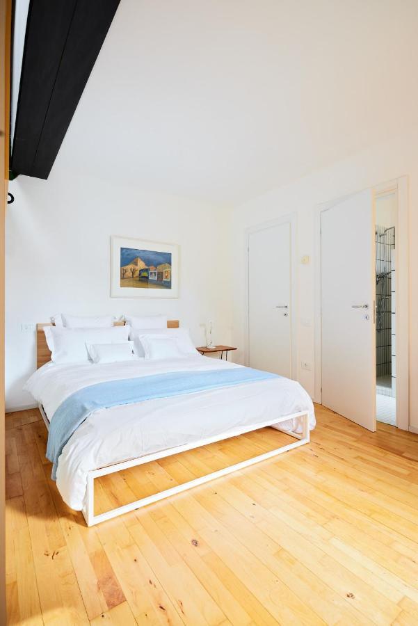 Italian Design Small Attic Bologna Exteriör bild