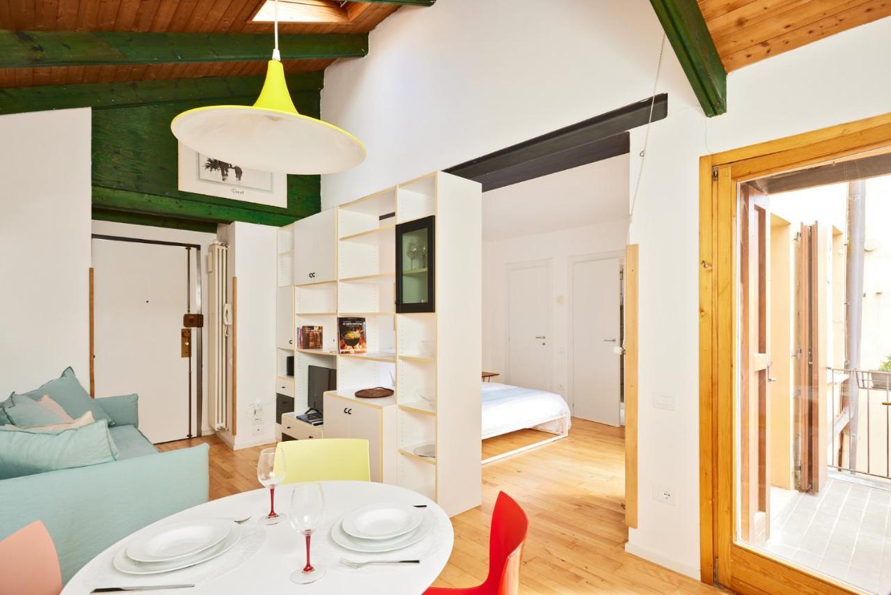 Italian Design Small Attic Bologna Exteriör bild