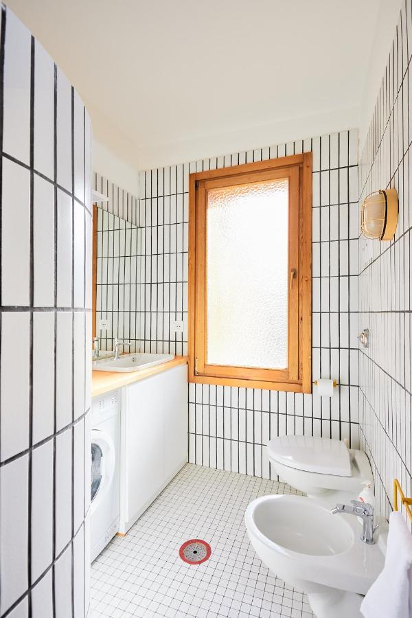 Italian Design Small Attic Bologna Exteriör bild